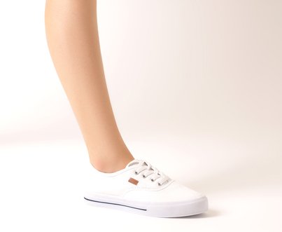 Tênis Sola Texturizada Livia Com Listra Branco